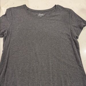 Banana Republic Charcoal Short Sleeve Tee